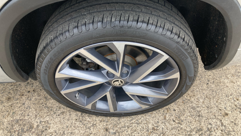 Skoda Kodiaq 2.0 TDI Sport Line 4x4 5dr DSG [7 Seat] Diesel Estate